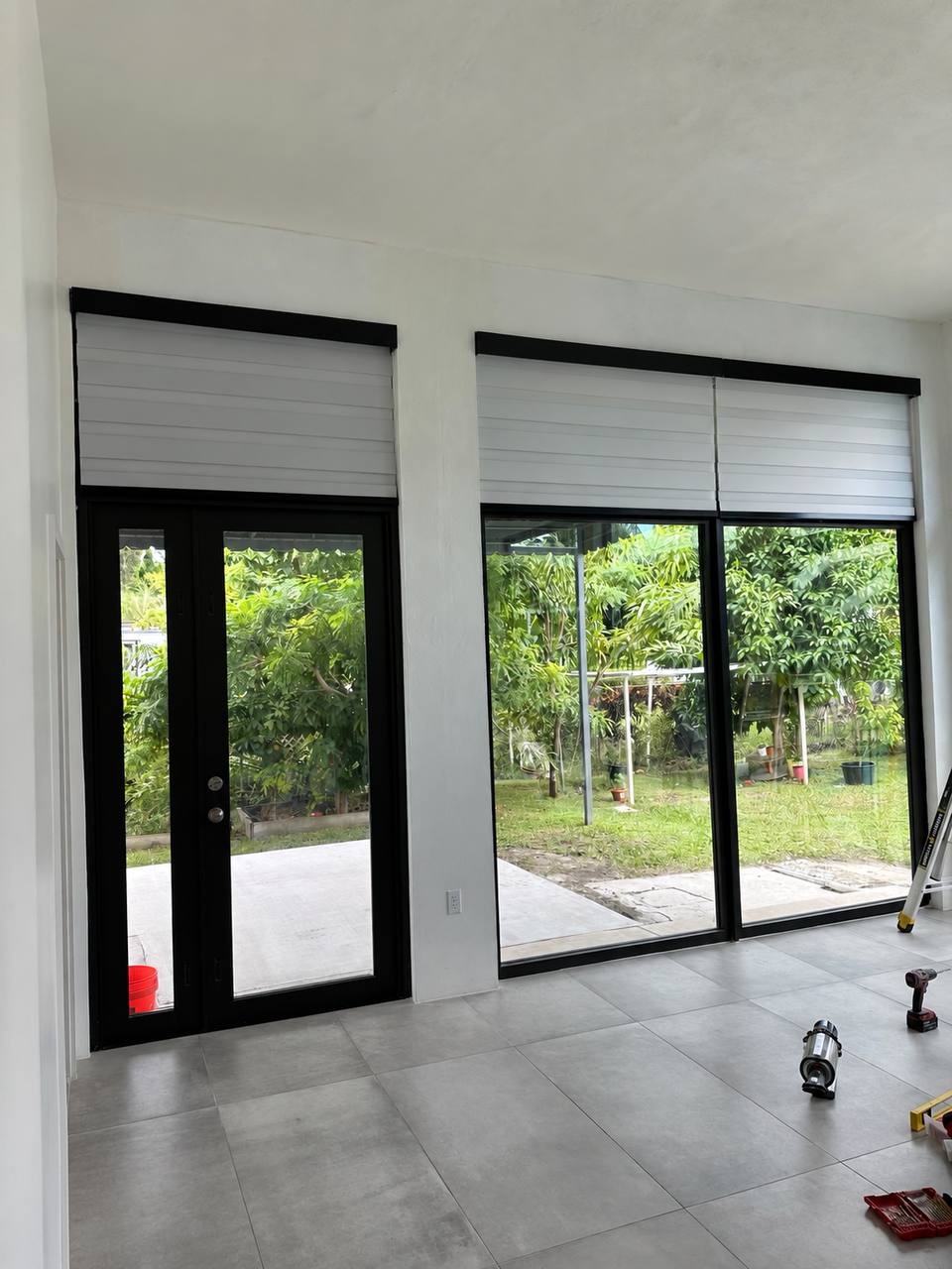 Custom motorized zebra shades Fort Lauderdale installation process